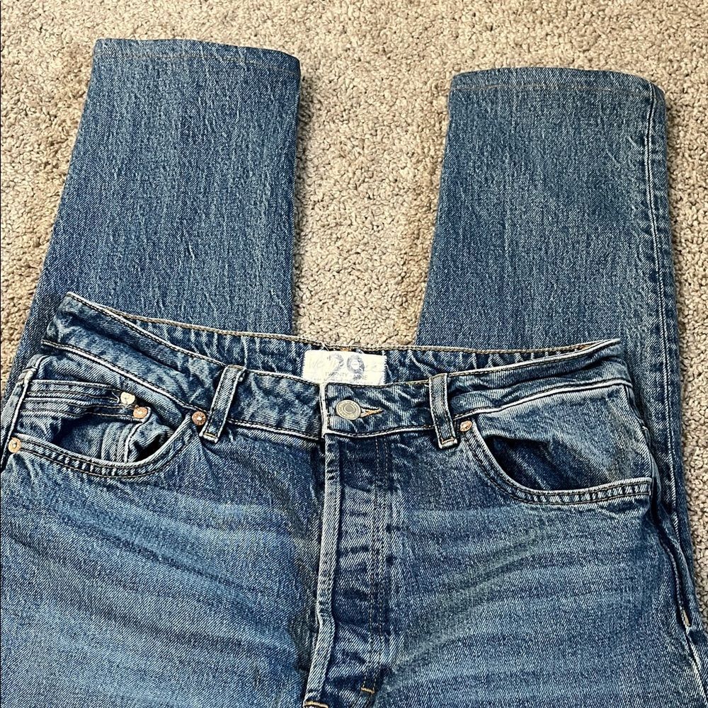 We The Free Zuri Mom Ankle Jeans High Waist Button Fly Lived In Blue Size 29